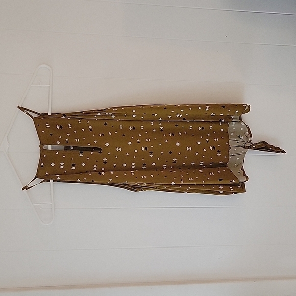 Torrid Tank Top - Picture 5 of 9